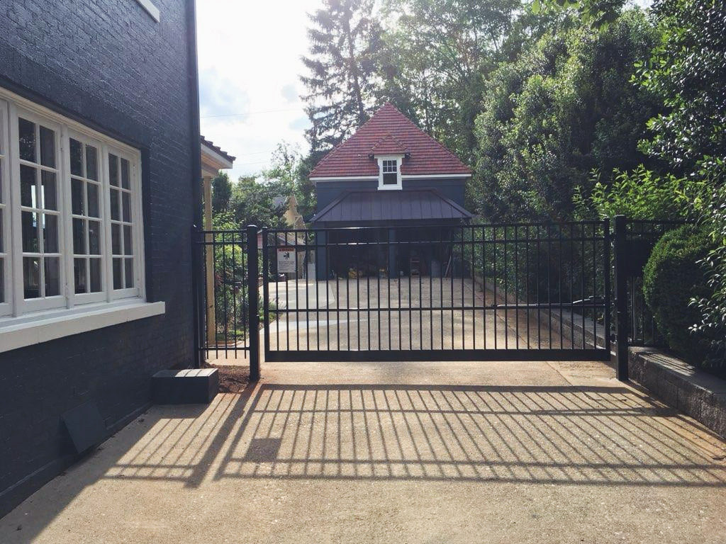 AshevilleFence's tweet photo. An elegant security gate adds sophistication and functionality to your home or business, as well as increased security. We offer options using cantilever, swing, double swing, or sliding.
https://t.co/UQC0i1llsq
#gateopener #gateoperators #automaticgate #freeestimates #avlfence https://t.co/ZAPrKSaApS