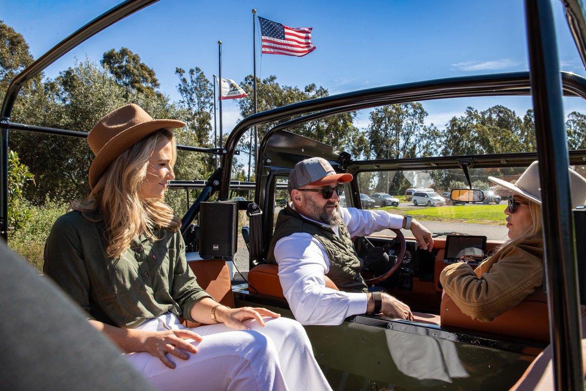 wingandbarrel's tweet photo. Wide open skies, sporting tradition, exceptional wine, and time well spent in the field.
At Wing &amp; Barrel Ranch, every experience is rooted in connection, camaraderie, and the spirit of the West. https://t.co/co3hM33eMw
