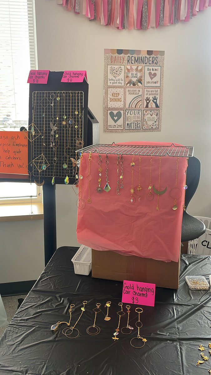 FzeEnterprise's tweet photo. We are ready for Monday! 🌸 We hope you are able to stop by room 302 from 8 am - 2 pm to shop homemade crafts from our Enterprise students 🦁 https://t.co/yovjIpcR7J