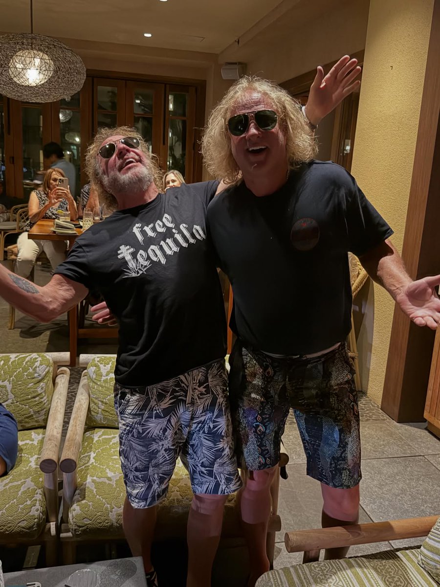 sammyhagar's tweet photo. 🔁 IG, May 5, 2026
you go out on Cinco de Mayo and this is what you get ha ha ha #bigfun #cincodemayo #freetequila https://t.co/twOJ76ya3D