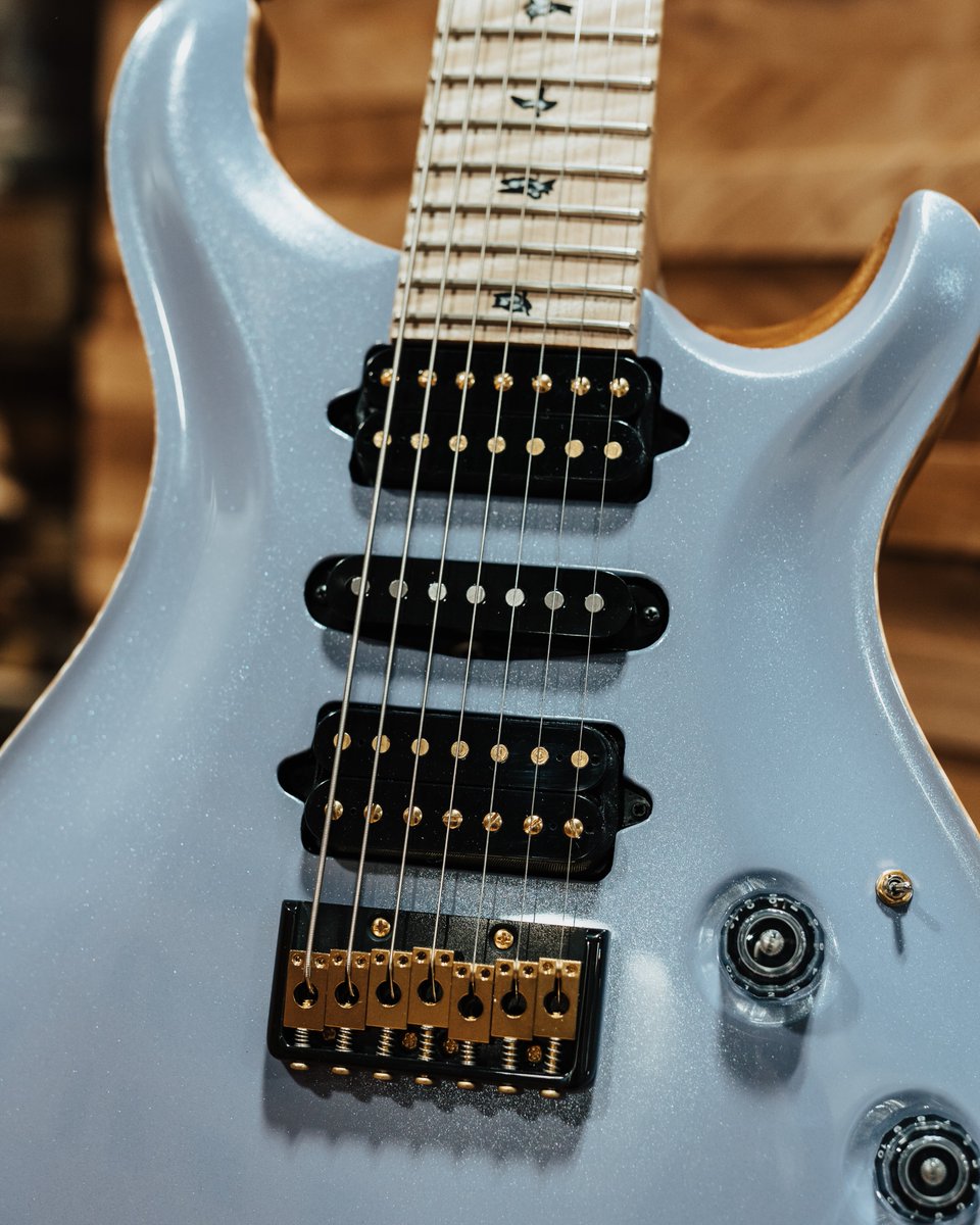 PRS Guitars tweet media