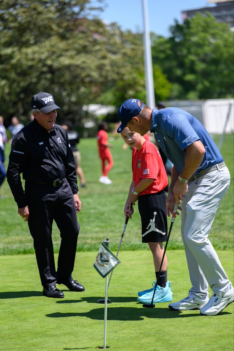 GARY PLAYER tweet media