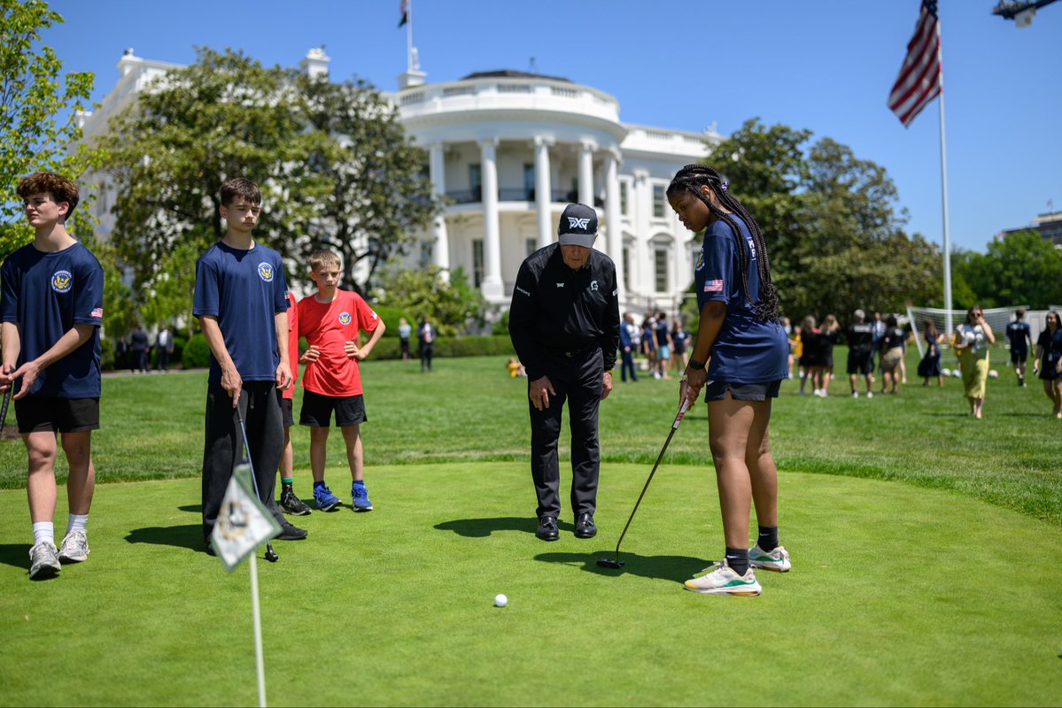 GARY PLAYER tweet media
