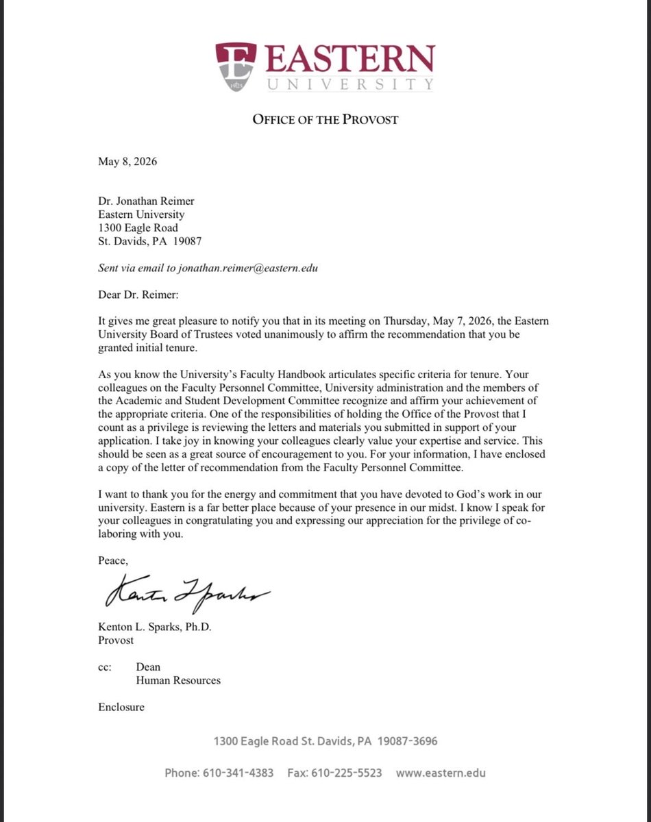 JonathanReimer's tweet photo. I’m delighted to share that I have been tenured.  Thanks to all my amazing colleagues who make it such a great community in which to teach! https://t.co/aDk40yKpPv