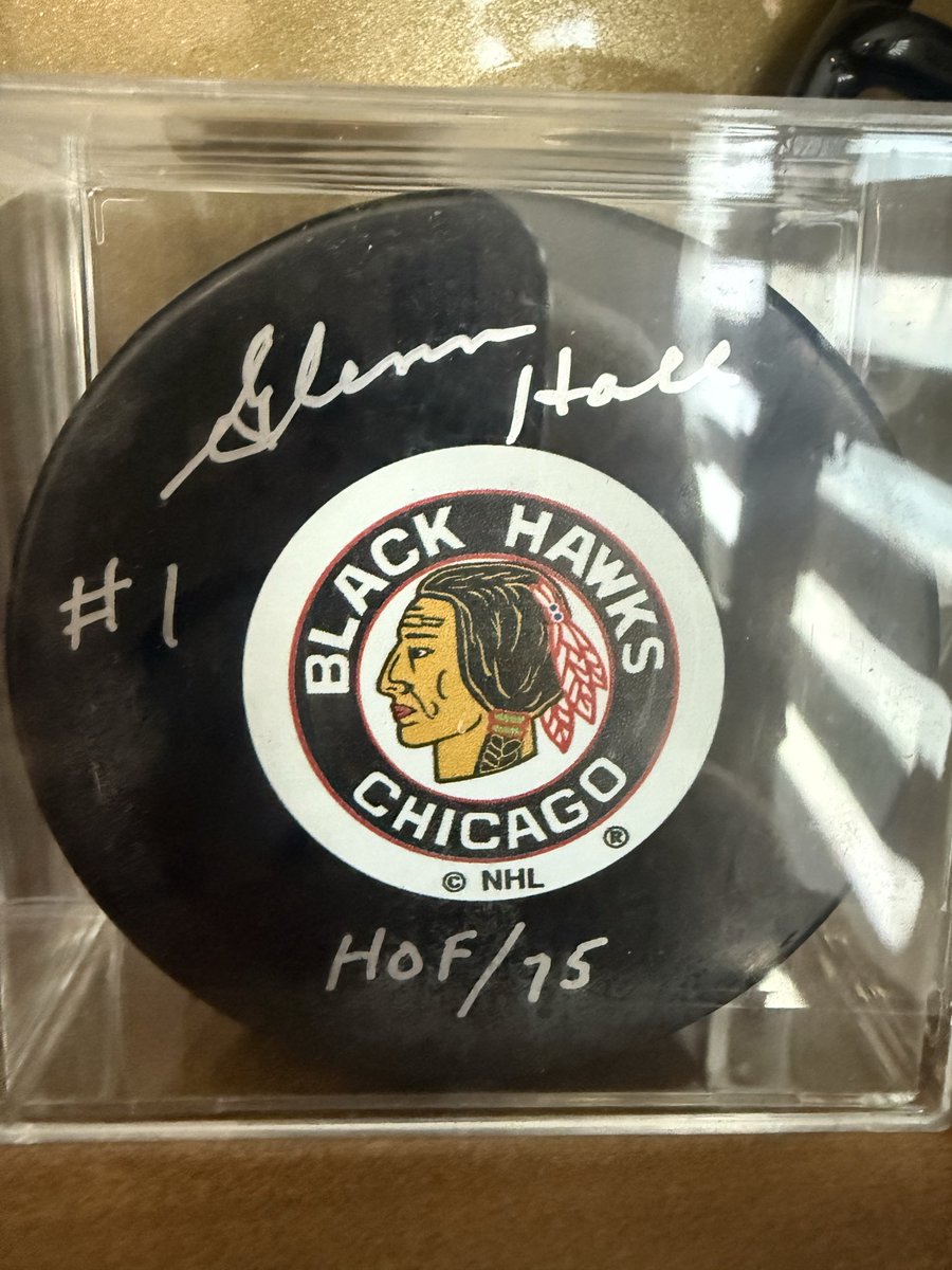 AustinT129's tweet photo. @RolloCards @hockeycardpulls Ask for prices https://t.co/pNYmRd2mWC