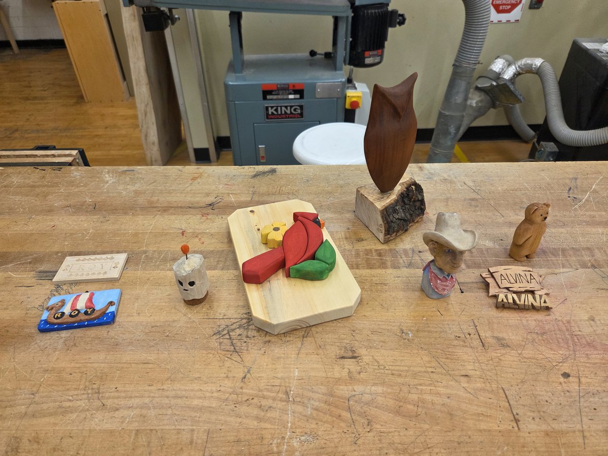As is our tradition, following the Club business, there's a chance to show off carving projects during Show &amp; Tell.

A nice selection of completed carvings were displayed and discussed, along with some WIPs (works in progress) for viewing and discussion.