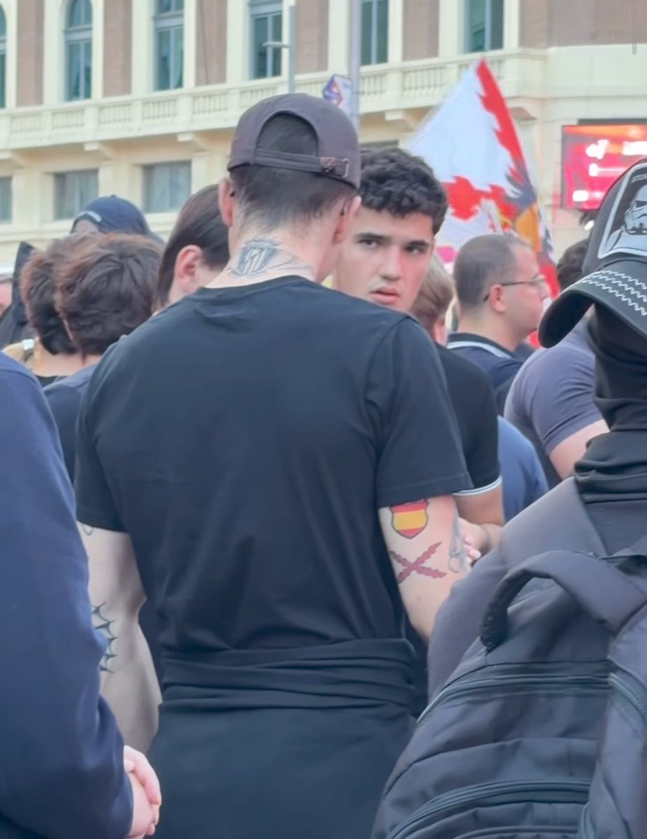 ☭ 🚩 tweet media