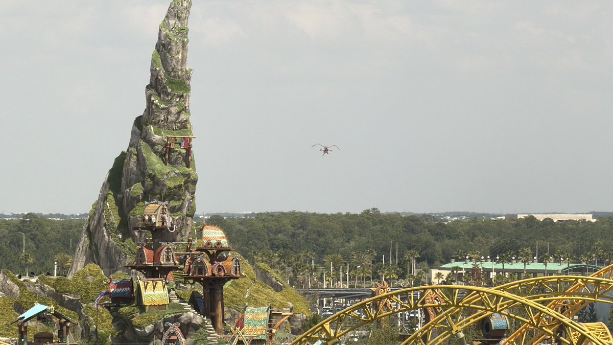 Attractions Magazine tweet media