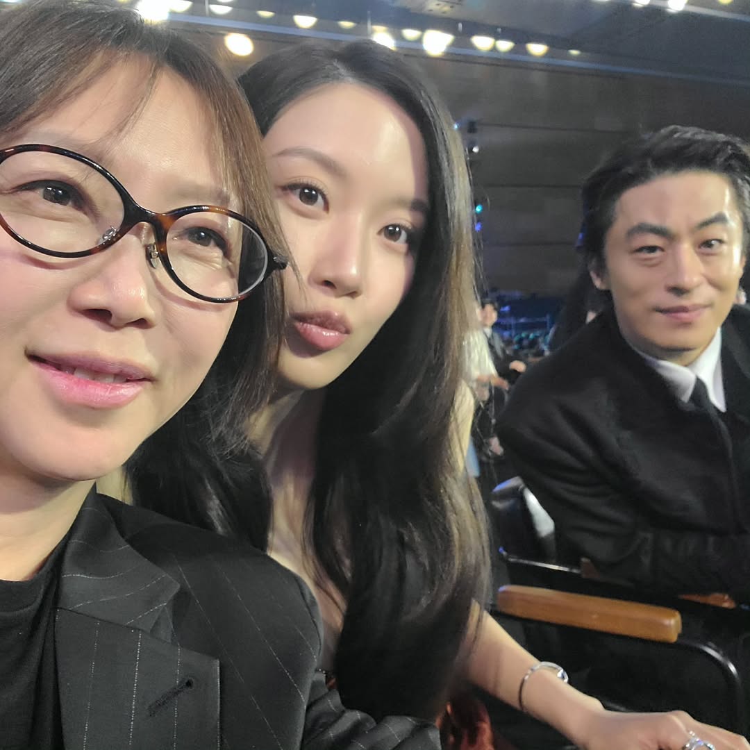 도영감독님 인별

백상
나의 정원, 문가영이 백상 최우수 여우 주연상을 수상했어요. 
"거봐...너 된다 그랬지?" 은호의 대사로 마음을 전합니다.

#문가영 #MUNKAYOUNG