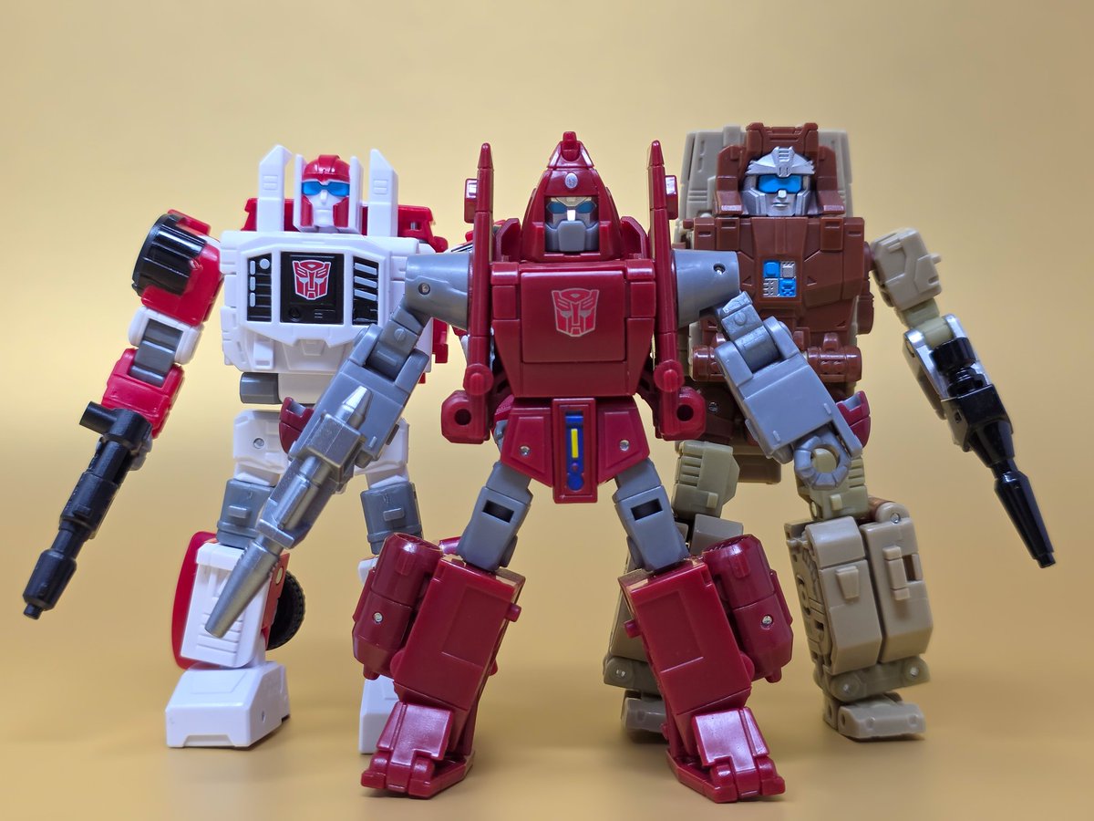 Storm Toy Photography (Transformers) tweet media