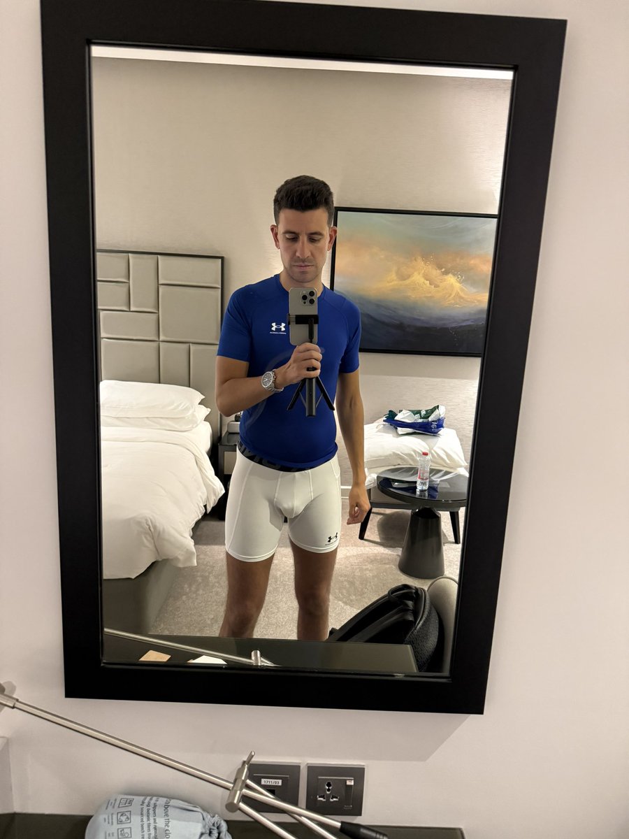 Alex tweet media