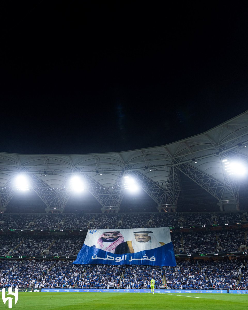 alialgofaily's tweet photo. ليلة تشبه الهلال
حضور سمو سيدي ولي العهد محمد بن سلمان في نهائي أغلى الكؤوس، وختامها بزعيم يضيف البطولة الـ91 إلى تاريخه. 🇸🇦🏆

الهلال بطل لكأس خادم الحرمين الشريفين للمرة الـ10
فريق يعرف كيف يحول النهائيات إلى عادة، والمنصات إلى موعد ثابت للذهب 💙🥇

مبروك للزعماء 👏
وهاردلك للخلود 👏