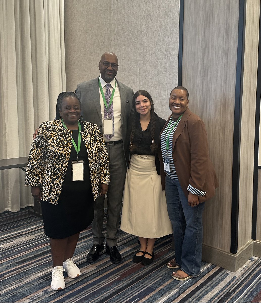 repdinatitus's tweet photo. #TeamTitus attended Southern Nevada Regional Housing Authority’s 4th Annual Affordable Housing Forum to address the challenges facing homebuyers and renters #OnlyInDistrictOne. https://t.co/uV1YmPyc4E