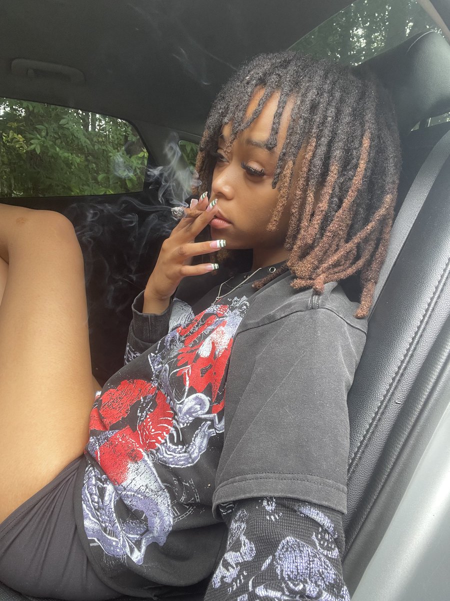 Someone said this pic makes smoking look like art