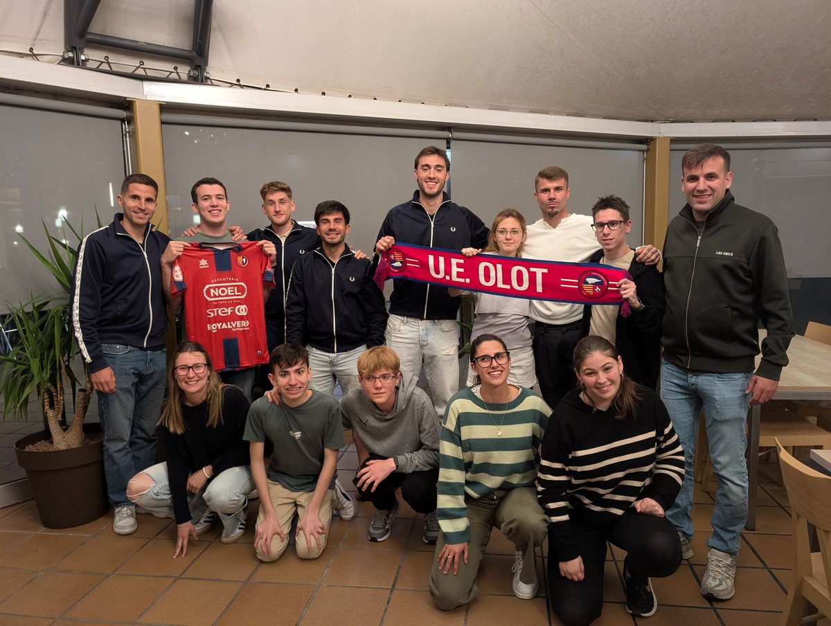 Unió Esportiva Olot tweet media