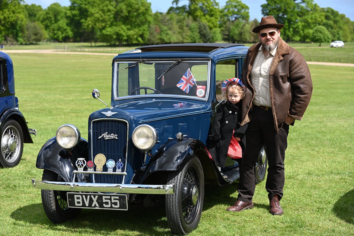 Welcome2Yorks's tweet photo. Step back in time this September as Burton Constable Hall hosts its much-loved 1940s Weekend! https://t.co/i7RH9Z5lN4  Expect swing music, wartime reenactments, vintage markets and family fun at the historic East Yorkshire estate ✨ #Yorkshire #1940sWeekend #EastYorkshire #History