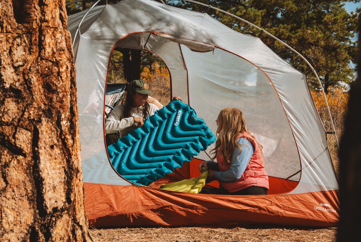 klymit's tweet photo. Travel light, sleep right. 😴 The Static V Base is lightweight, durable, and designed to keep you centered and comfortable wherever you crash.

Start with the right foundation, shop the Static V Base 👇
https://t.co/cDsim904mD

#Klymit | #SleepOutside | #PerformanceAtAnyElevation https://t.co/IeL2cffApz