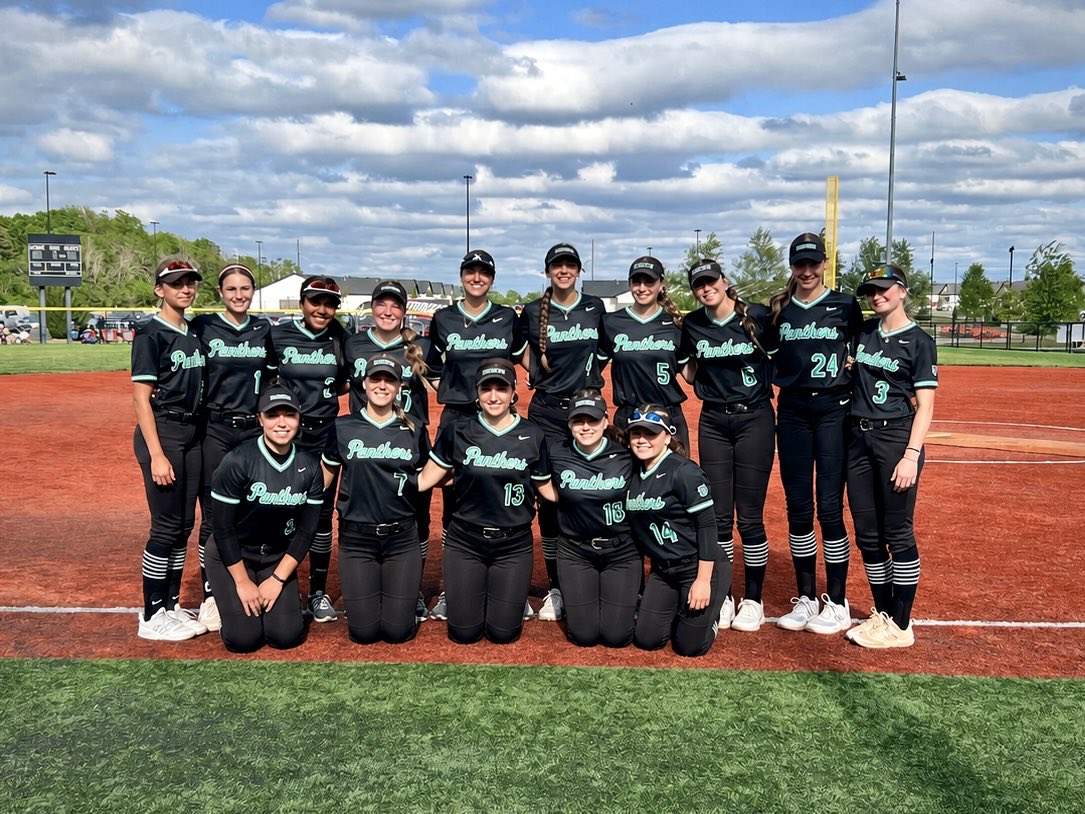 Derby Softball tweet media