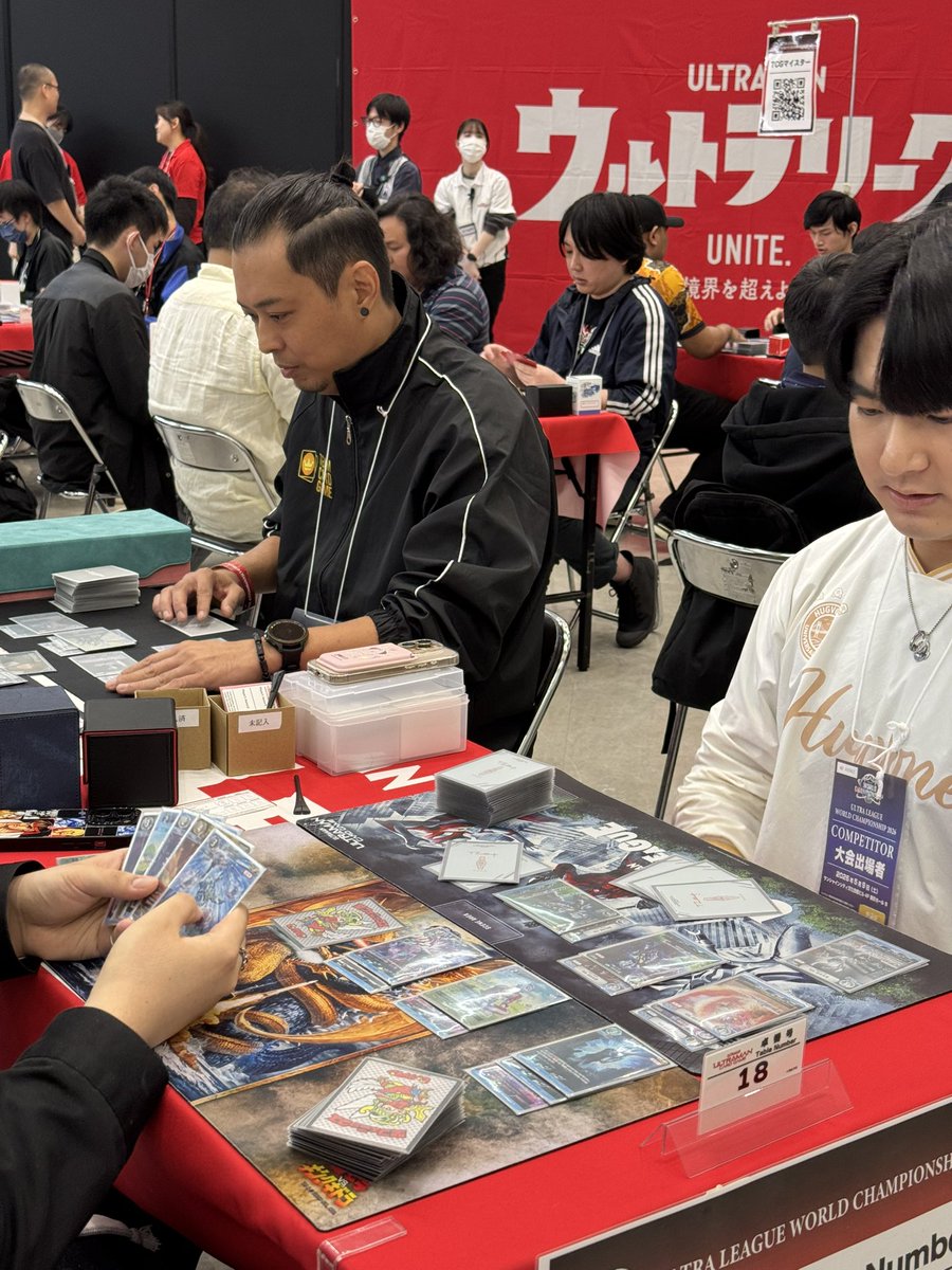 ucg_en's tweet photo. ⚡Ultra League World Championship 2026⚡

After an intense opening round, Swiss Round 2 is now underway 🔥

Players are back at the tables and fighting for their next crucial win!

#UltramanCardGame #UCG #ULWCS2026 https://t.co/ZPL2wBjLxR