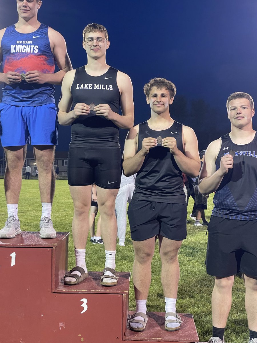 LMTrack_Field's tweet photo. Double podium for the boys shot! 
Collin 3rd with a throw of 46’2”
JP 5th with a throw of 43’5”! https://t.co/hnbzHfSgRZ