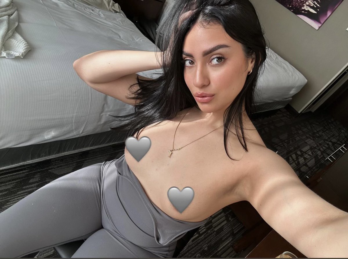 Mia Milan 🖤 tweet media