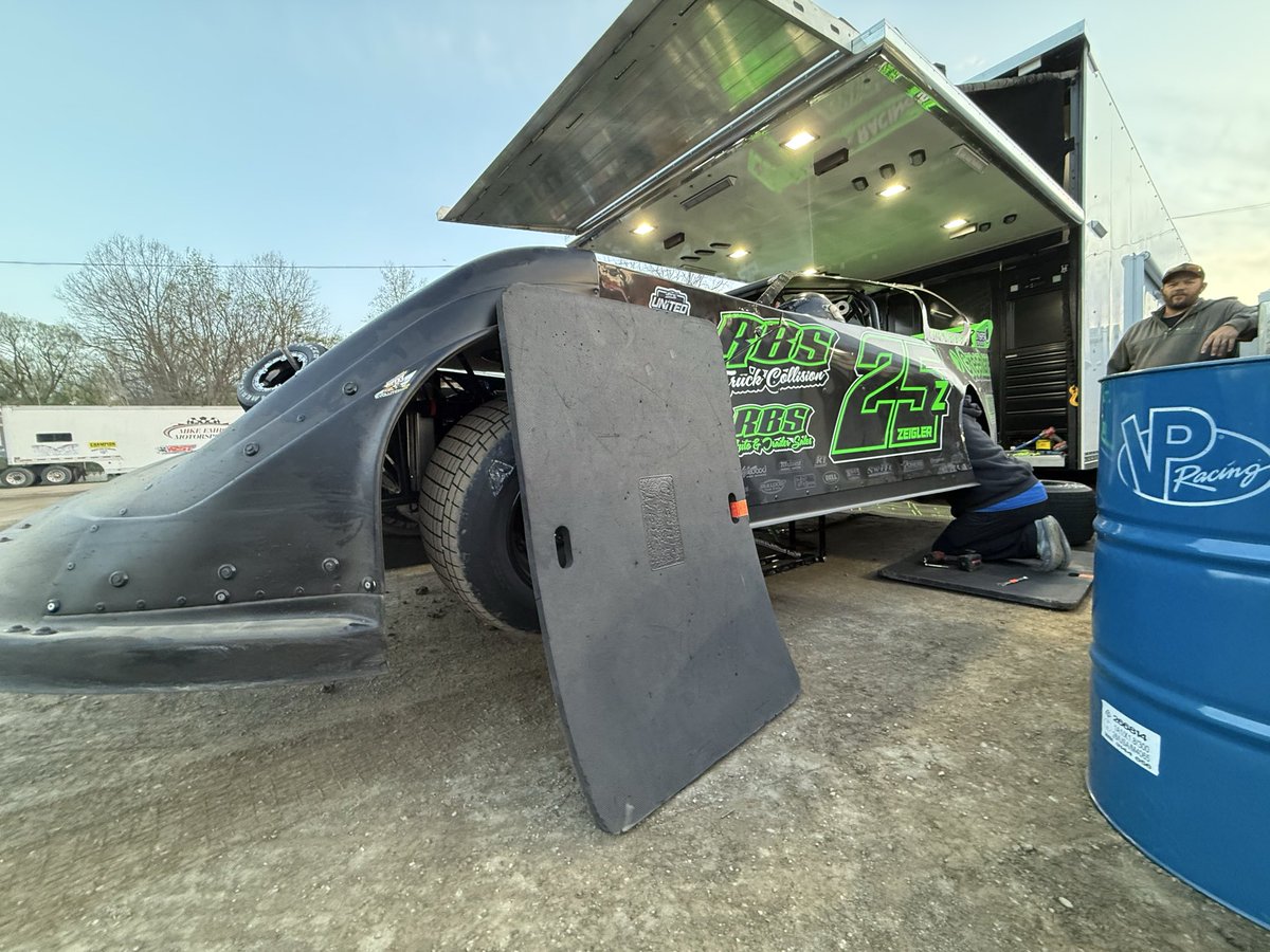 ULMSLateModels's tweet photo. 𝐇𝐞𝐚𝐭 𝐑𝐚𝐜𝐞 #Two 𝐖𝐢𝐧𝐧𝐞𝐫 | #25z - Mason Zeigler

📍 Outlaw Speedway

Finish: 🏆 
1. Mason Zeigler 
2. Jon Lee
3. Bryan Bernheisel 
4. Greg Oakes 
5. Dylan Lewis 
6. Rickie Loucks 

https://t.co/LpUMDwvaoS https://t.co/803i6BjDrg