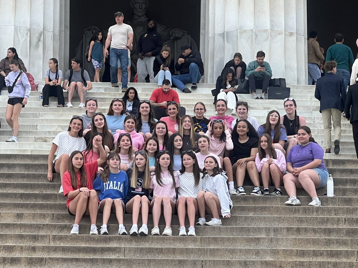 Donnell Middle School tweet media