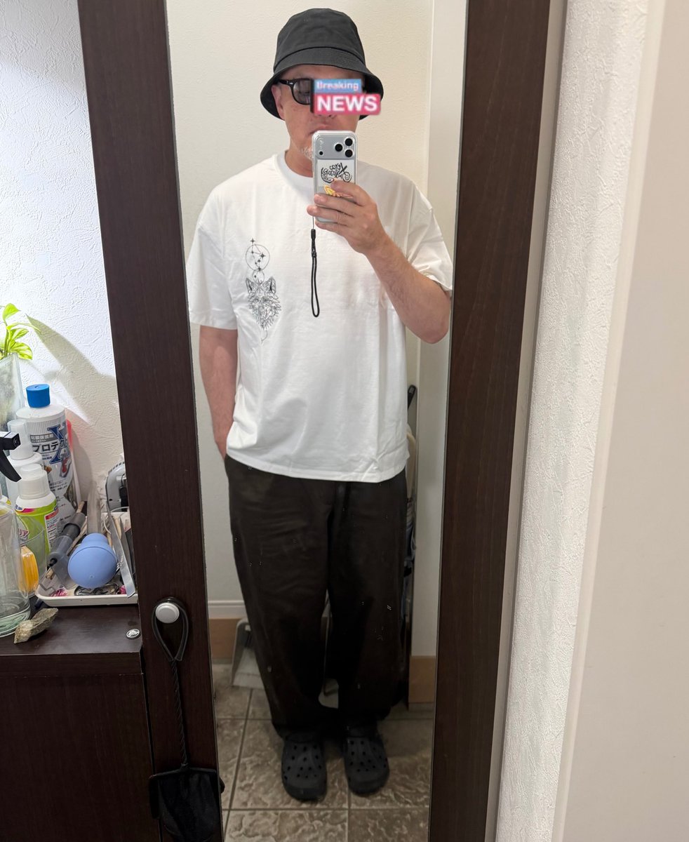 kimi_rock_69's tweet photo. ジャパネット ヨサ・ク様からときめいた商品が届いた😊🎵
結果ときめいて良かった😊👍
黒は持ってたけど白も素晴らしい!
が、ラーメンの汁とばしてシミ作る自身しか無い😭😭😭
#XG #XGALAX #ALPHAZ
@____Ysk____ https://t.co/4YkmSlk7Ma