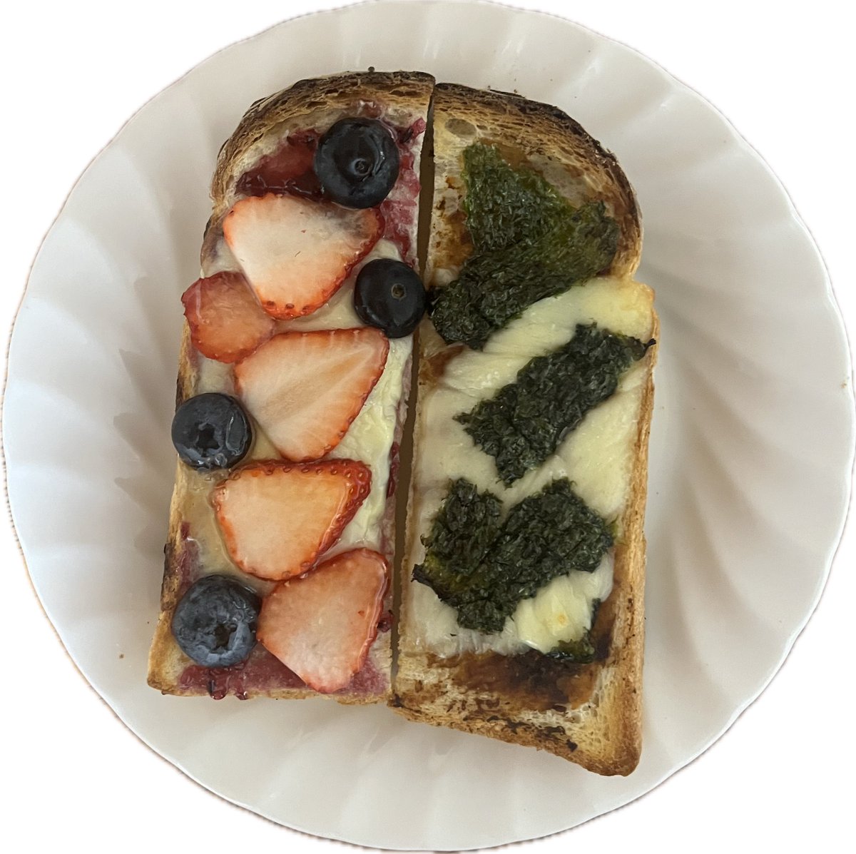 Pppngshwer's tweet photo. ゴールデンウィーク🌿
実家で料理するなどして楽しんだ

⭐︎十割そば色々乗せ
⭐︎フルーツトーストと味噌のりチーズトースト
⭐︎ひつまぶし https://t.co/viXS1Koj9l