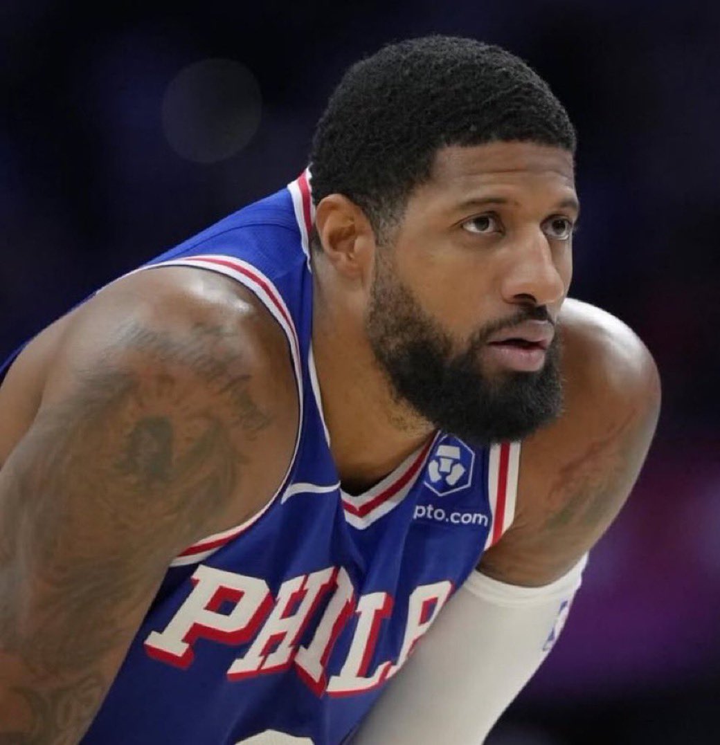 Paul George in the 1st quarter:
15 PTS - 6/9 FGM - 3/4 3PM

Paul George in the 2nd-4th quarter:
0 PTS - 0/8 FGM - 0/4 3PM

😳
