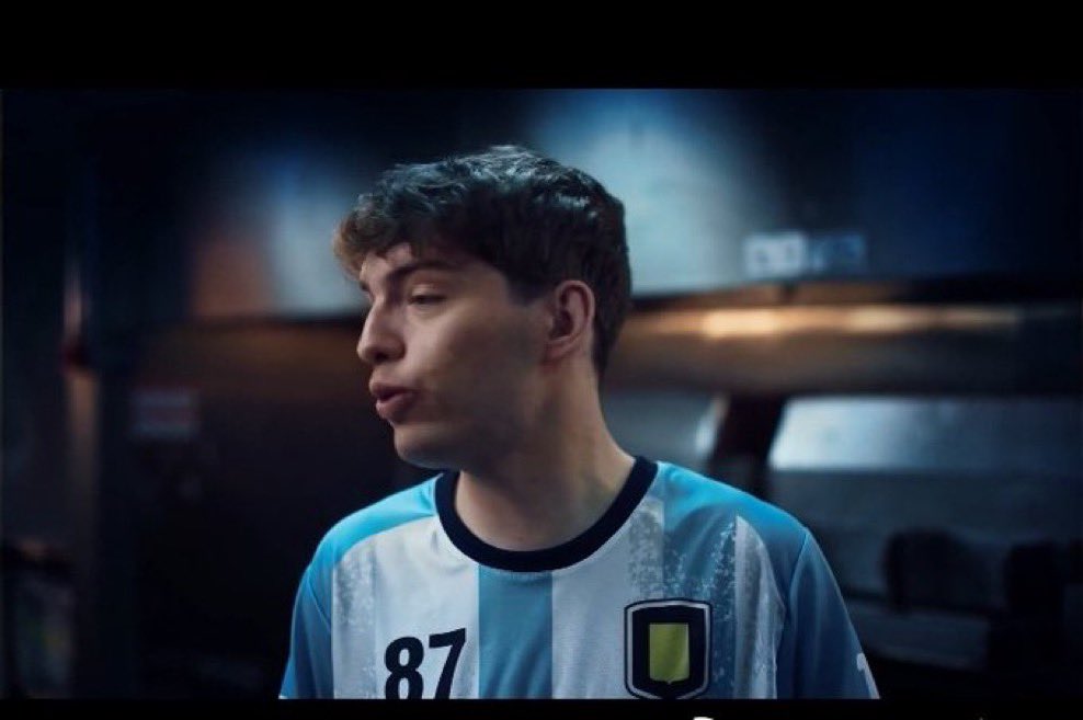 davo con la 87 de los piojos 🐐