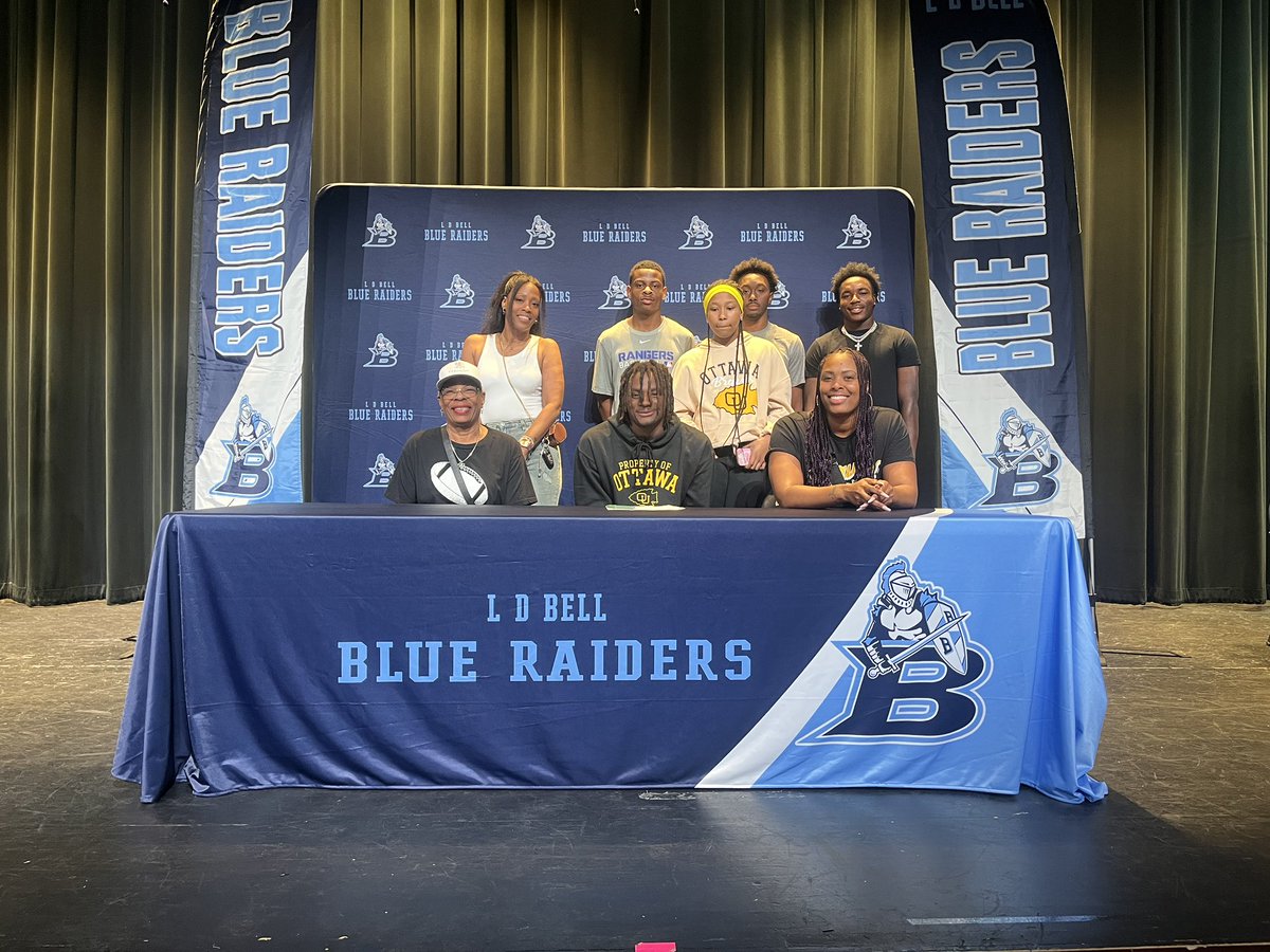 LDBellFootball's tweet photo. 🔵 #BlueRaiderRecruits https://t.co/XJvaXFNiek