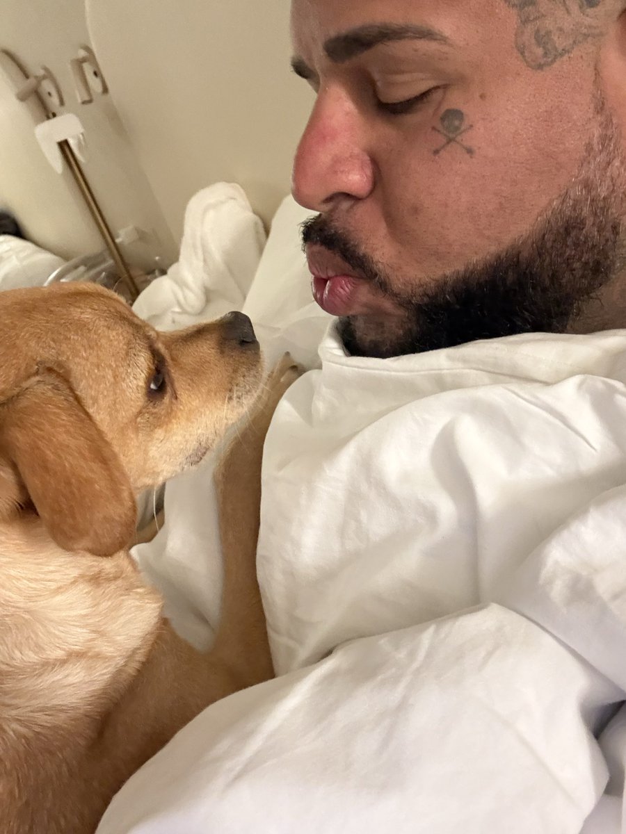 Tommy Vext tweet media