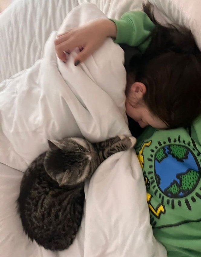 Lucylu_Gamxl's tweet photo. Feliz primer mes mi luna, por muchísimos más juntas, porque quiero pasar el resto de mi vida a tu lado, te amo hasta el infinito y más allá 🖤🩷

( @coolzere2 ) https://t.co/Gszi9Suwj5