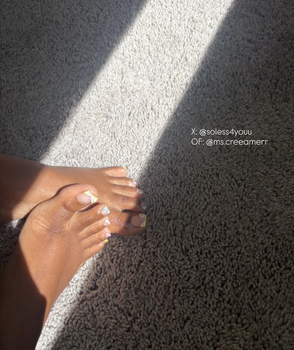 MS PRETTY FEET 👣 tweet media