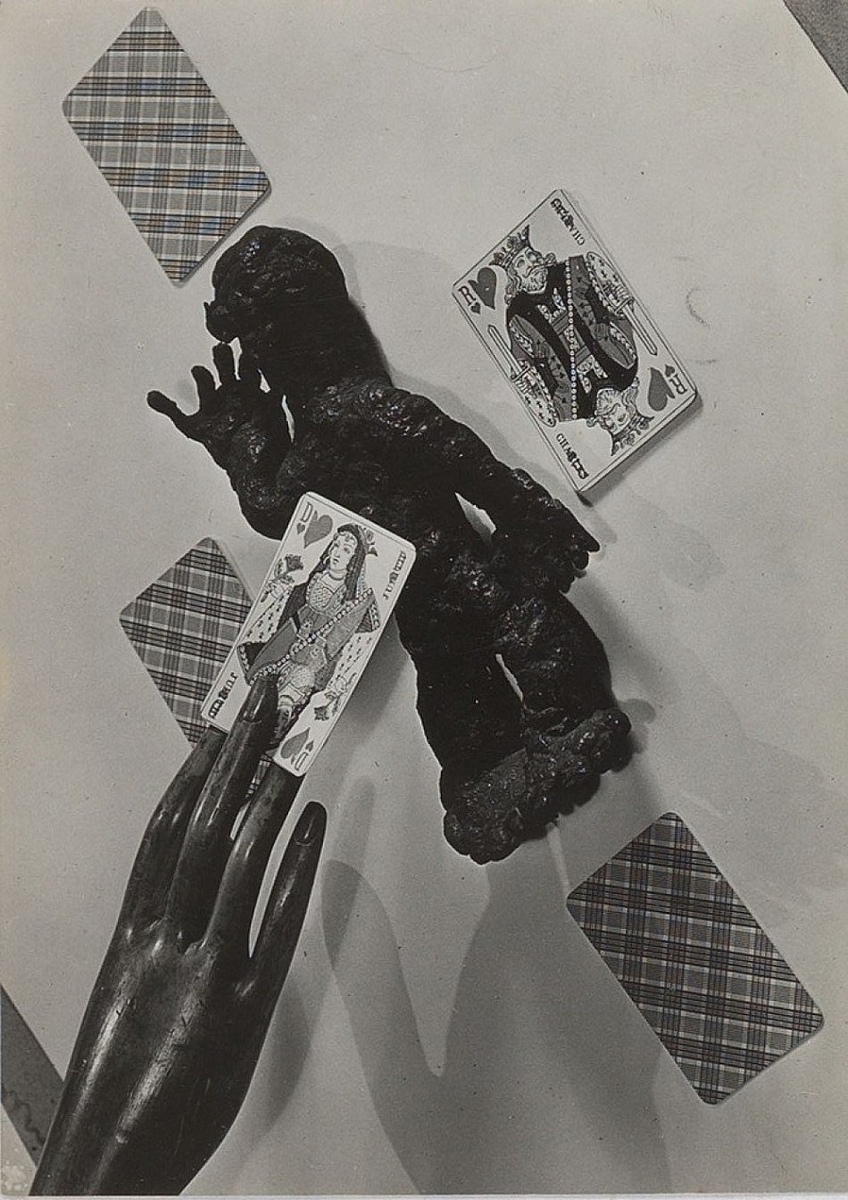 Man Ray tweet media