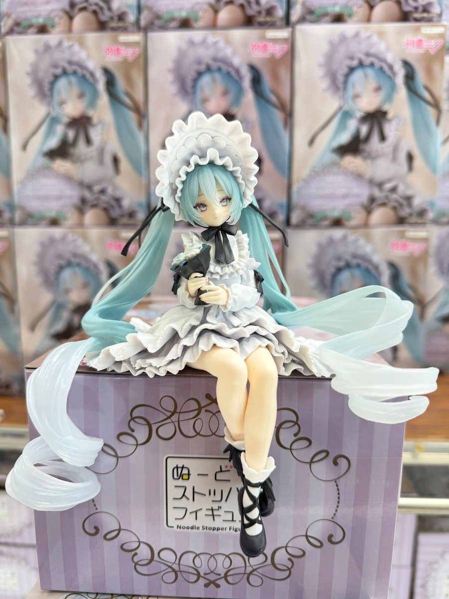 Monia44701032's tweet photo. @Niko_love_seals @imuttjx She may not be called lolita but there’s this one called “vintage doll” that fits more :)) https://t.co/mMtS7ulAI6
