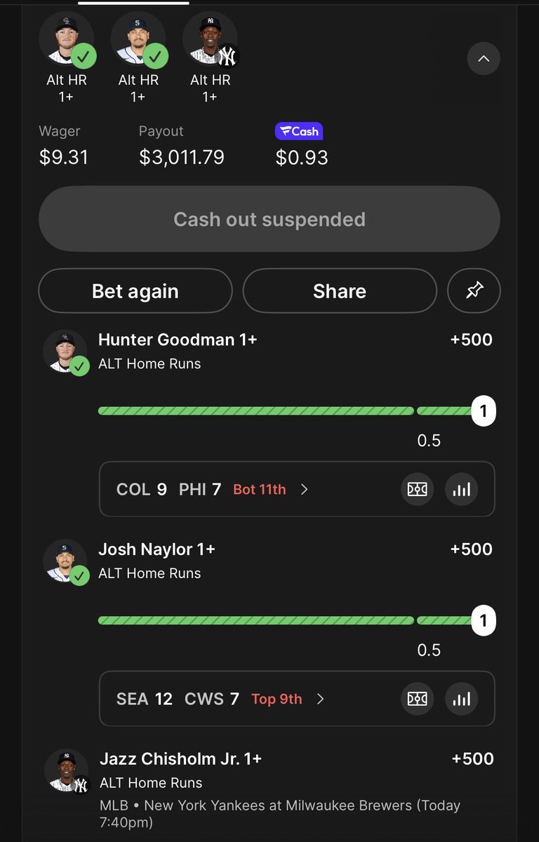 James Thomas🏄🏽♂️💰 tweet media