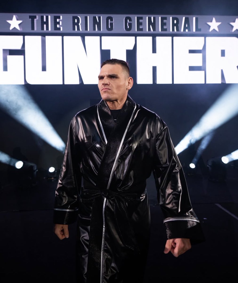reigns_era's tweet photo. Gunther and Ilja are now officially on the same brand together.

If only the creative team would let them cook up something here 

#SmackDown https://t.co/fCMinxoHaz