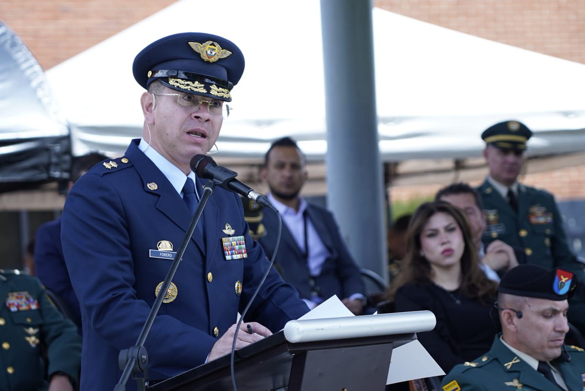CCOET Comando Conjunto Estratégico de Transición tweet media