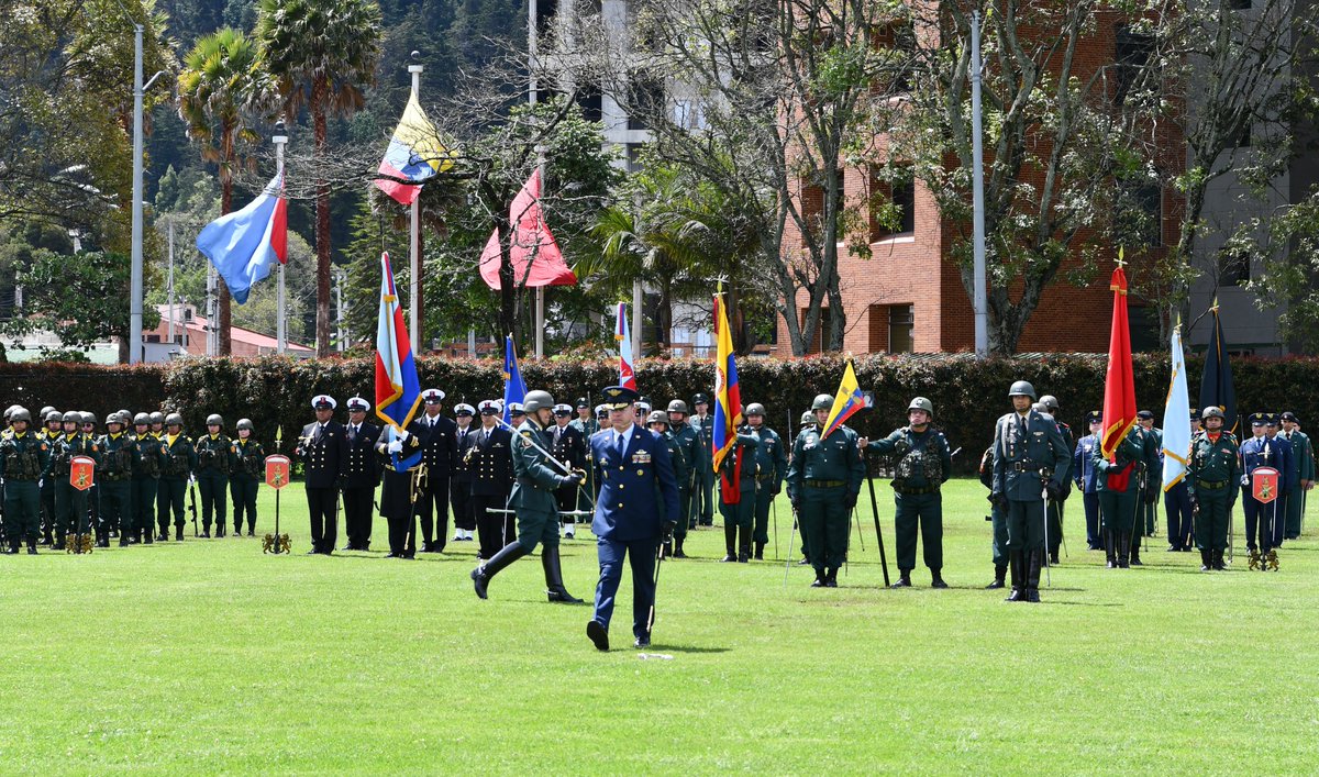 CCOET Comando Conjunto Estratégico de Transición tweet media