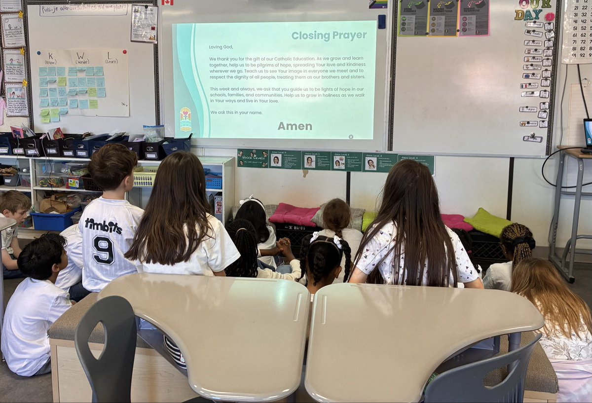 McBrideSKT's tweet photo. #CathEdWeek came to an end, but the Holy Spirit will continue to guide us through the rest of the school year! @StKateriOCSB #OCSB @OttCatholicSB #HolySpirit #PilgrimsOfHope #FaithInAction @ocsbEco @ocsbOutdoors @ocsbRE https://t.co/WKWQRidW2H