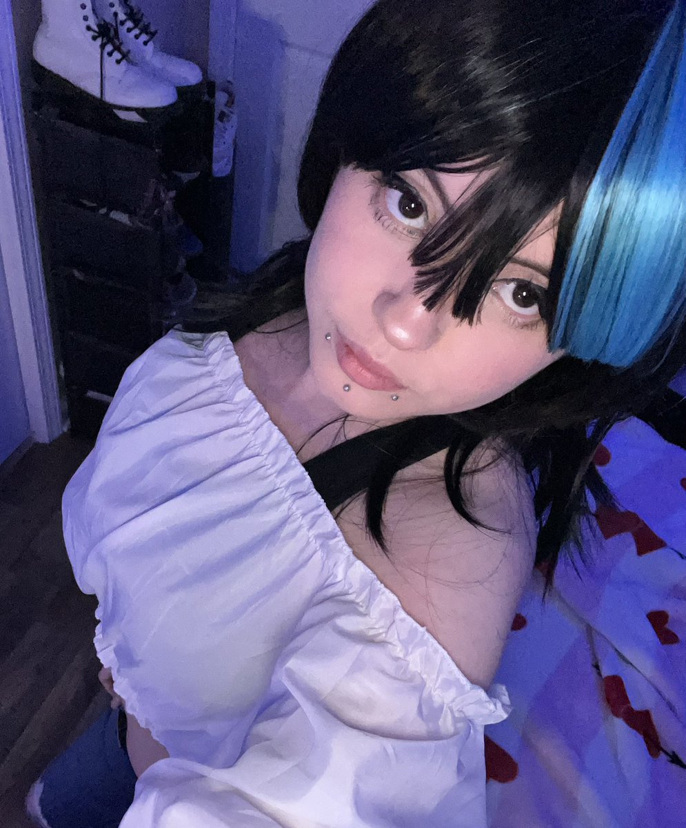 daisyflowergg's tweet photo. My Kirara Cosplay🩵
.
.
.
.
#cosplayㅤㅤㅤㅤㅤㅤㅤ #jujutsykaisen #kirarajjk https://t.co/cynd5V6uFE