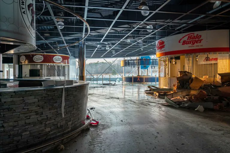 Palace of Auburn Hills - The Afterlife III
📸Source: architecturalafterlife.com