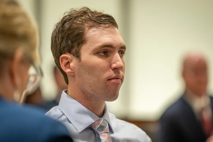 SarahMurphyTV's tweet photo. A Utah judge rules cameras &amp; media WILL be allowed in the courtroom during future court proceedings for Tyler Robinson, the man accused of shooting &amp; killing Charlie Kirk. 

Judge Tony Graf says defense attorneys did not provide enough evidence to warrant banning media coverage. https://t.co/rQtT4liYLF