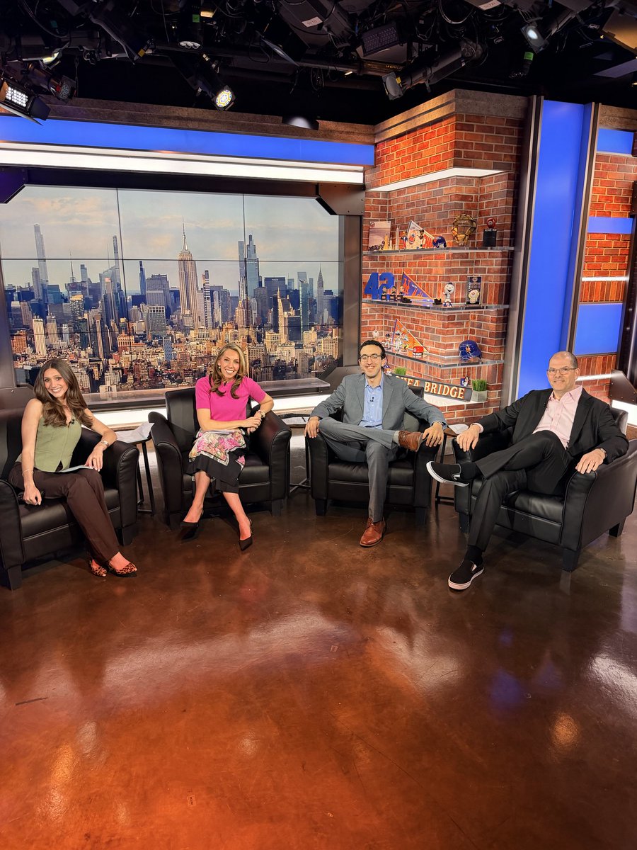 MaggieGray's tweet photo. funny AND smart? They said it couldn’t be done @SNYtv #BNNY https://t.co/0MiiG2Qf9K
