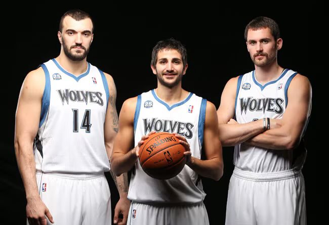 TateTakes's tweet photo. Thought I’d throw some nostalgia on the timeline to remind people how far we have come 🥹 https://t.co/dkSh7m9v6j