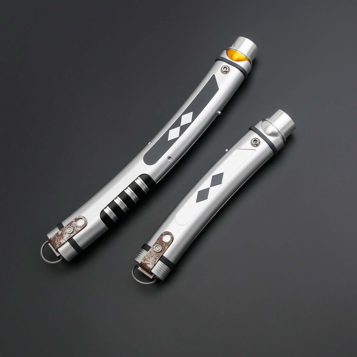 Thatwhiteguy855's tweet photo. @iheartbudi @jizzgaw On account of Ashoka’s two curved lightsabers https://t.co/UHeDZmRmhQ