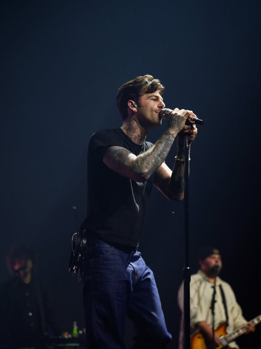 jesse rutherford pic (@jrutherfordpics) on Twitter photo 