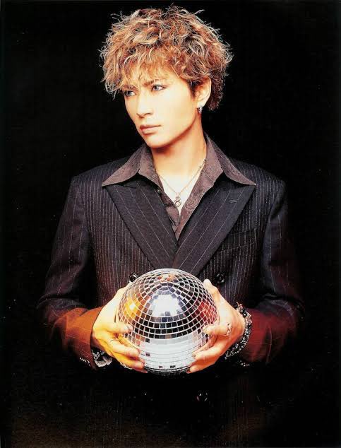 ヴィジュアル系今日は何の日】 Gacktが初の日本武道館でのワンマン
